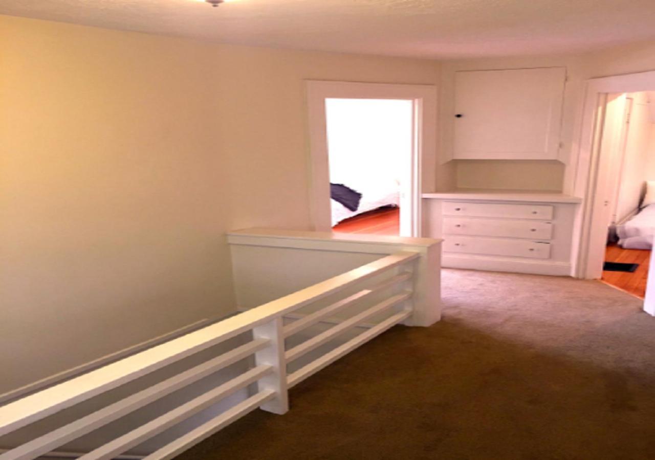 30 Day+ Craftsman; Stroll 2 Food & Downtown! Holiday home